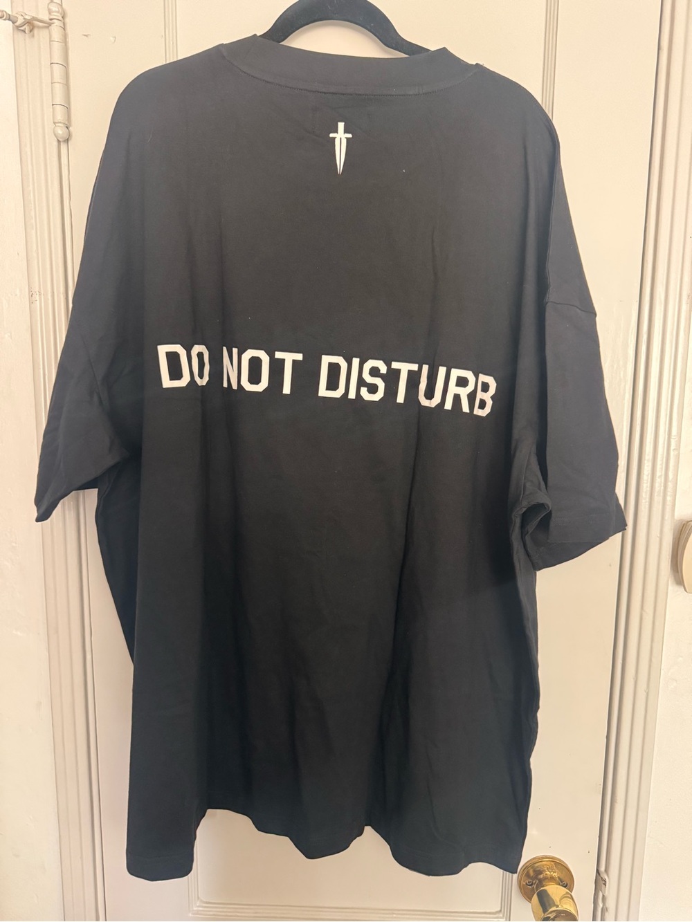Ironwilled 'DO NOT DISTURB' Graphic Tee